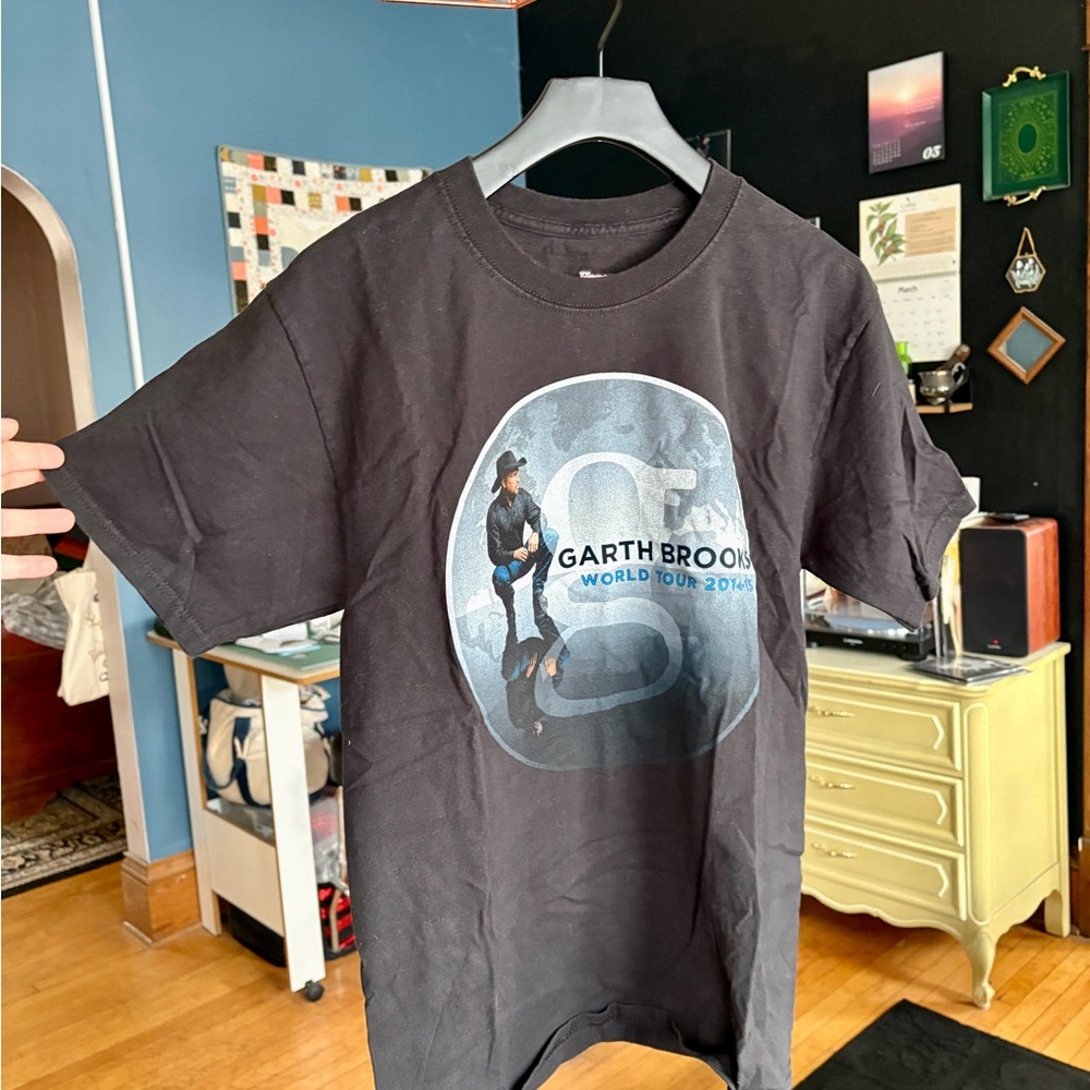 Garth Brooks World Tour 2014 T-Shirt so far…